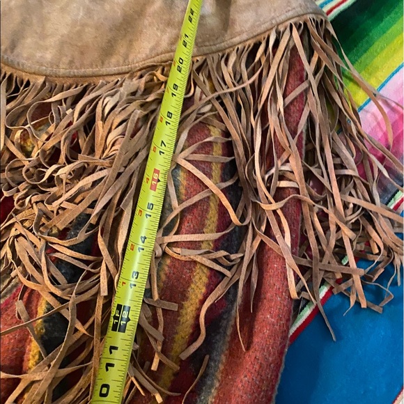 Pioneer wear vintage colorful southwestern print wool and suede fringe jacket - Picture 7 of 14